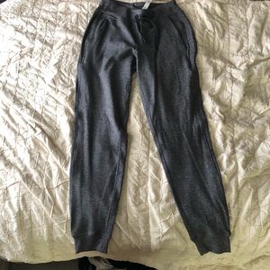 BNWOT Ready to rulu jogger Lululemon